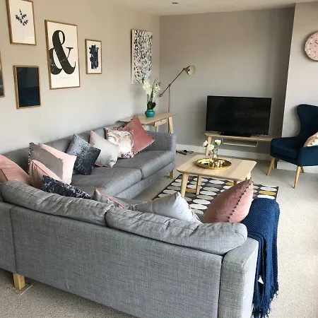 The Boulevard At Leeds Dock Apartment *